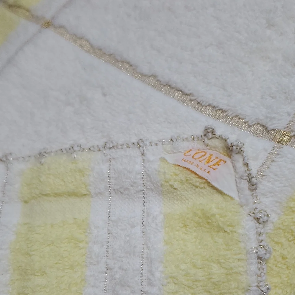Vintage Cannon Towel Set Yellow White Gold Stripe Crochet Edge USA Made